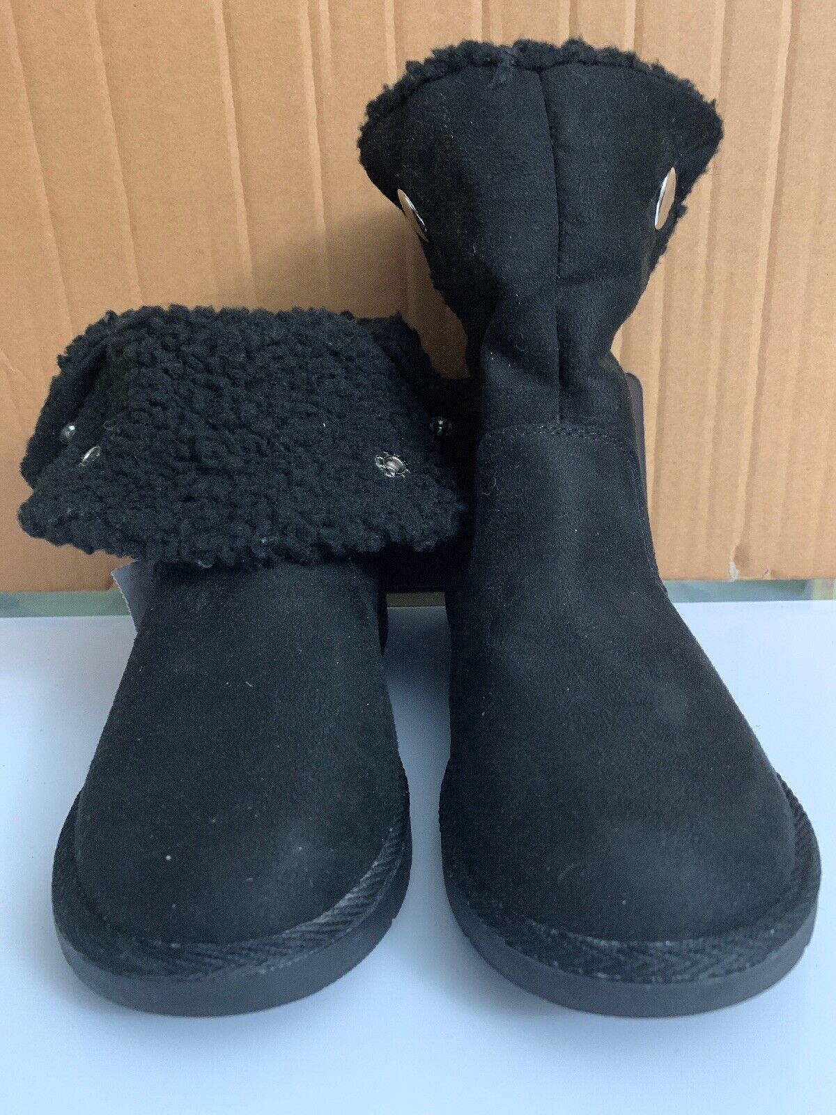 NEW Girls Airwalk Winter Boots Insulated Fur Women Size 6